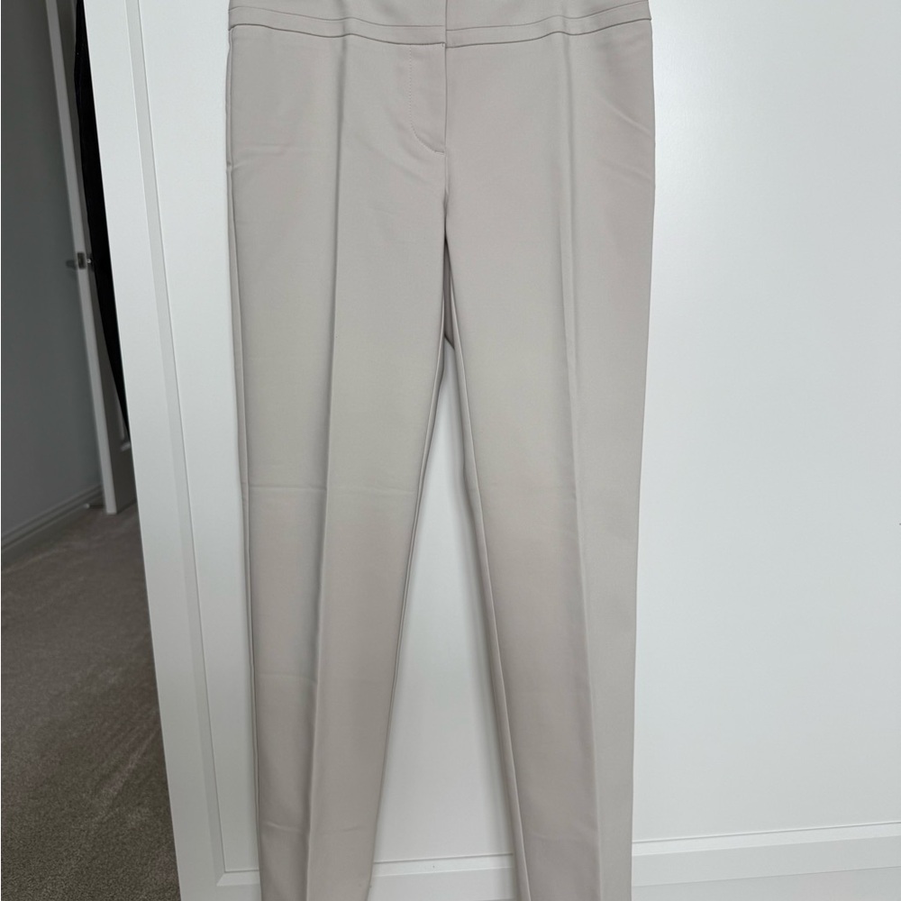 Ann Taylor Women's Petite Light Beige Straight Leg Pants | size 00P